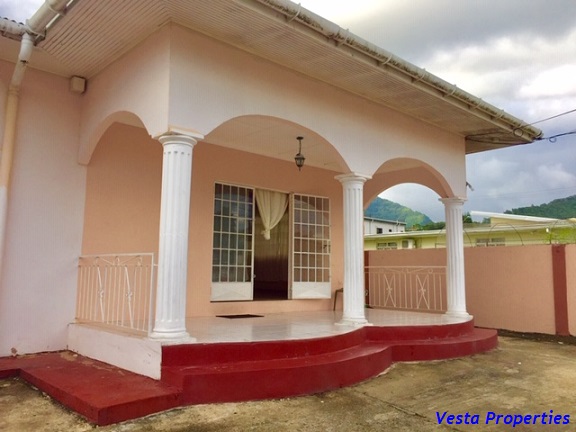 2 Bedroom Apartment - St. Augu..