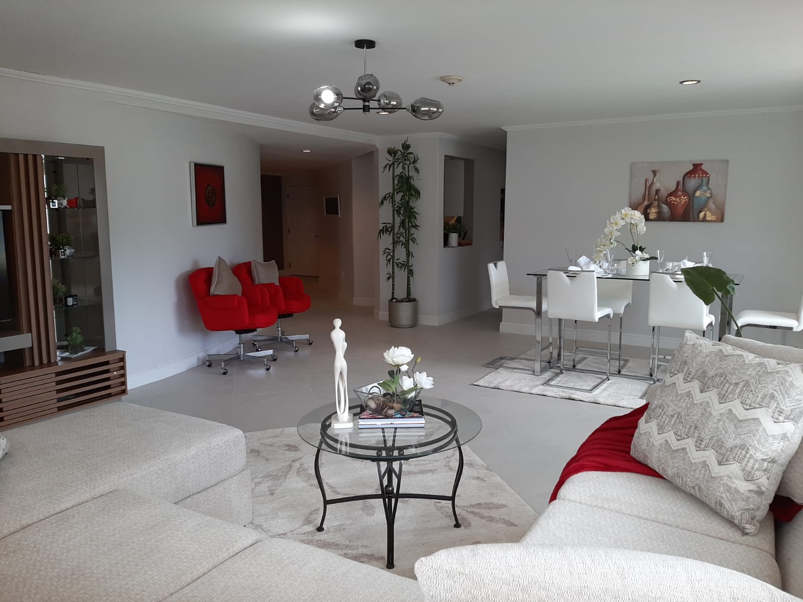 Bayside Fully Furnished & Equi..