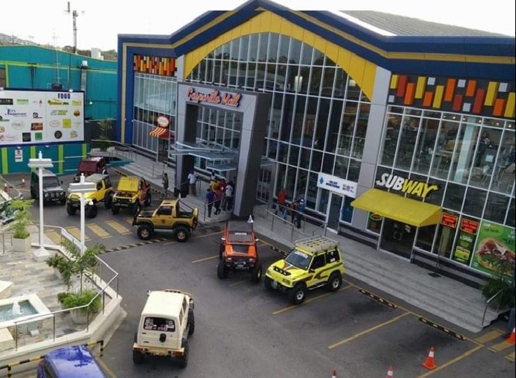 Food Court Spaces Gasparillo M..