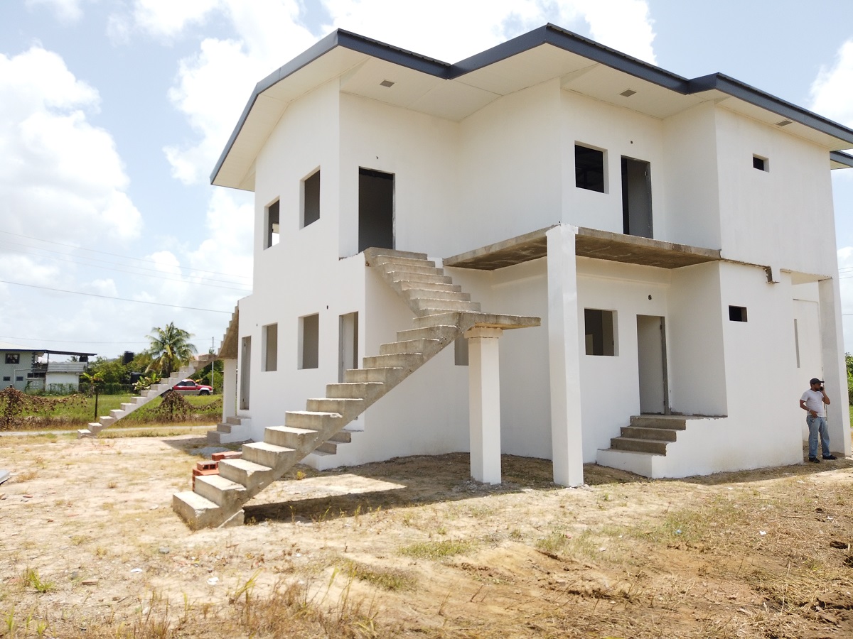 4 Apartment Building - Chaguan..