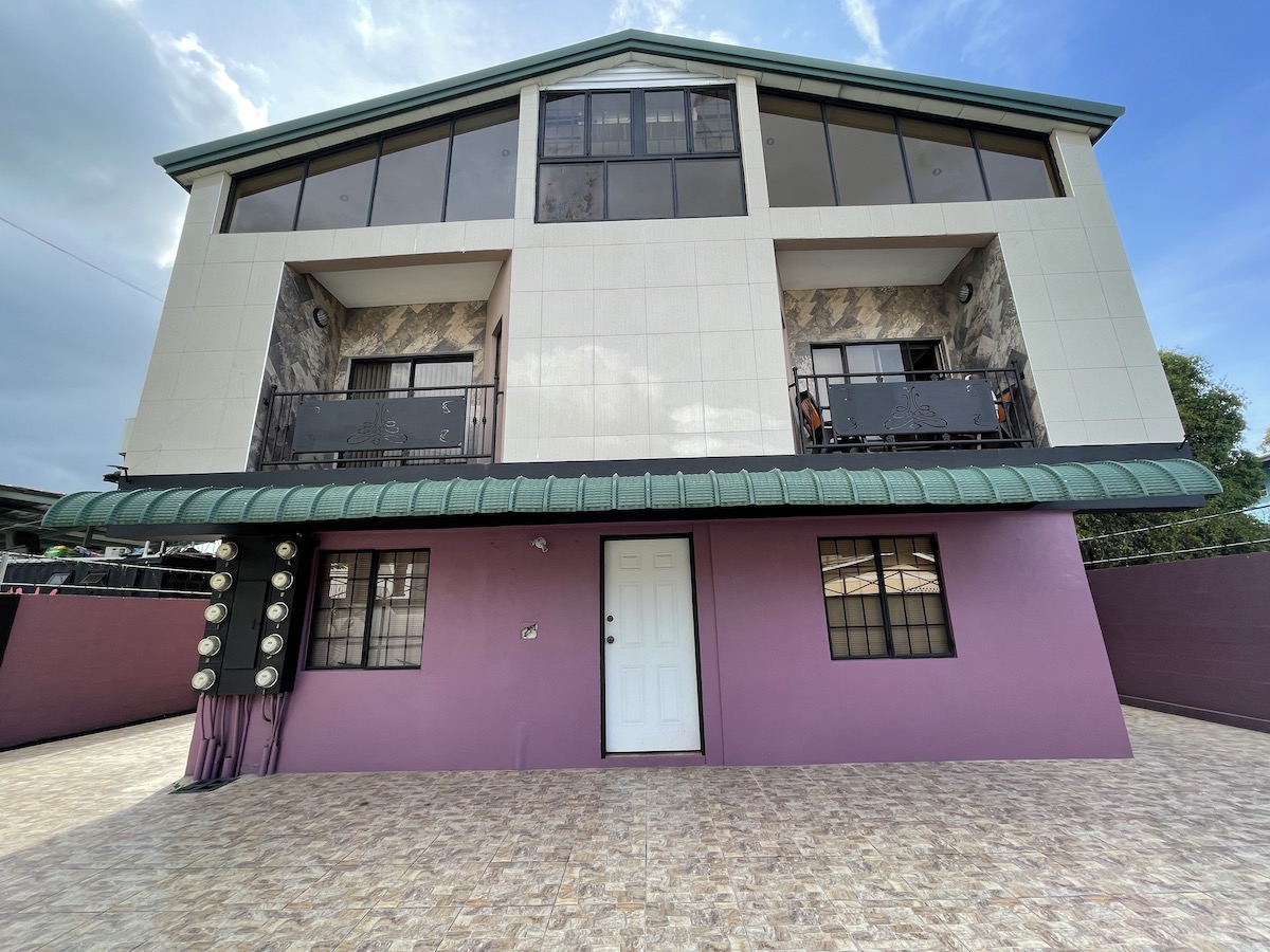 WOODBROOK - ANA ST. - STUDIO