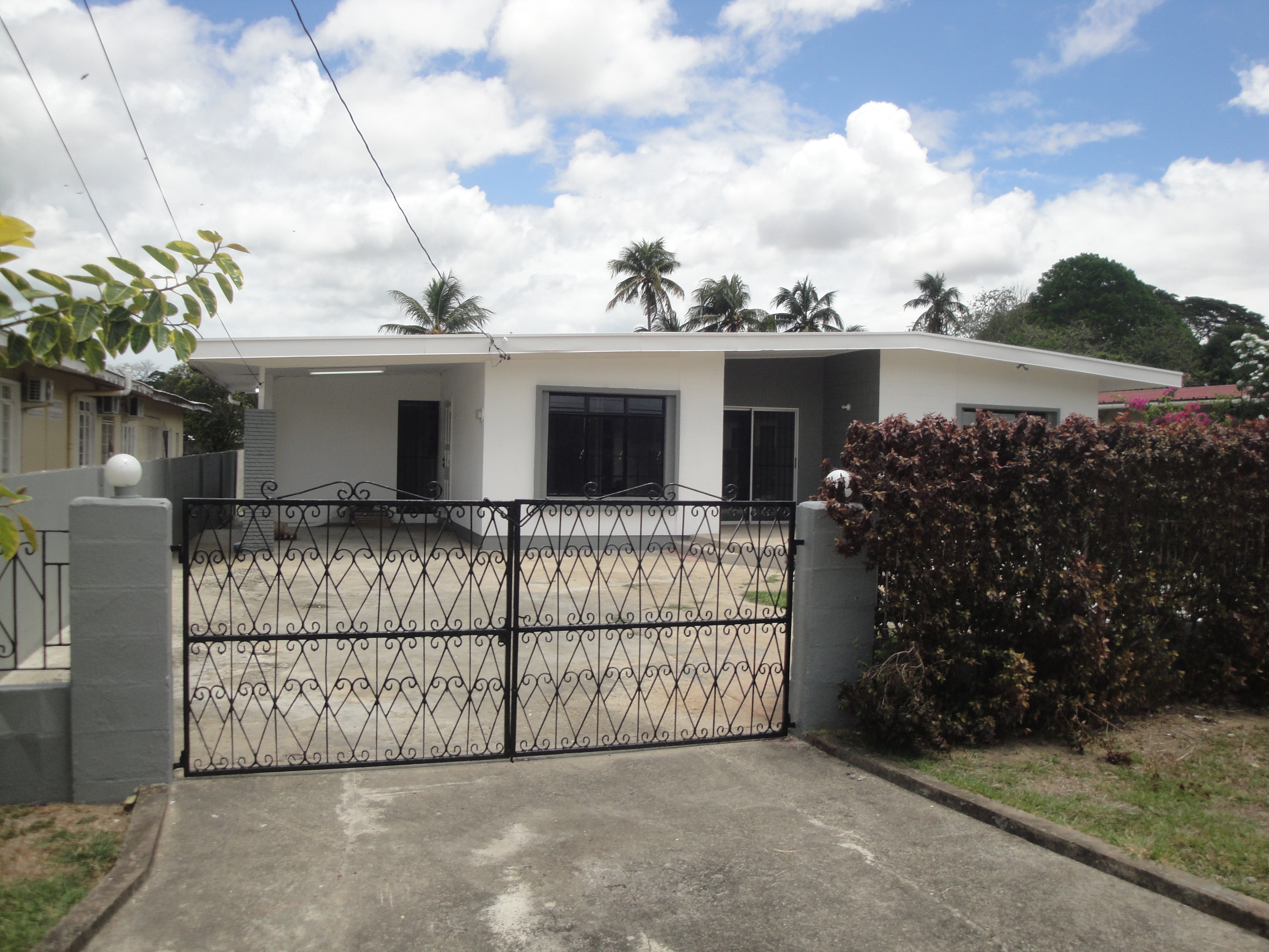 Greenvale Avenue, Valsayn