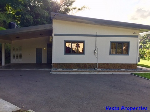 4 Bedroom House - St. Ann's