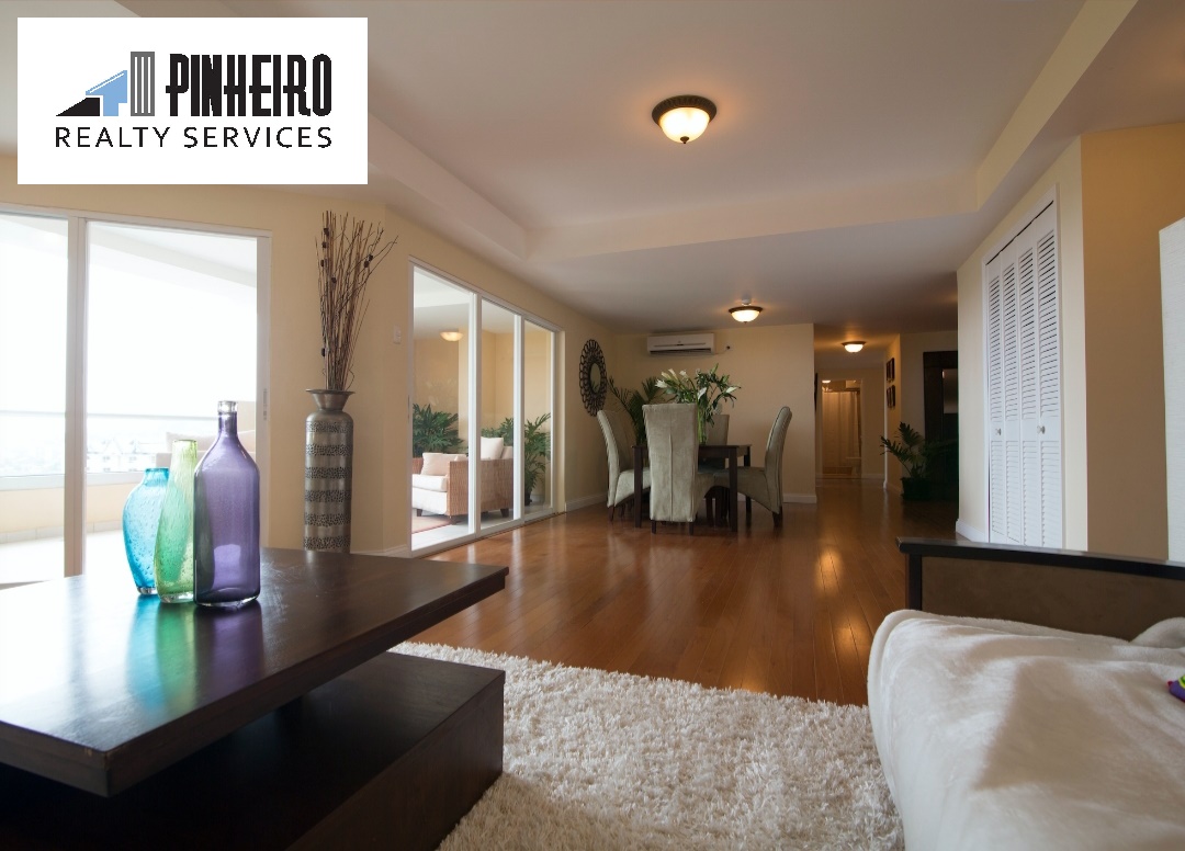 Contemporary Penthouse with a ..