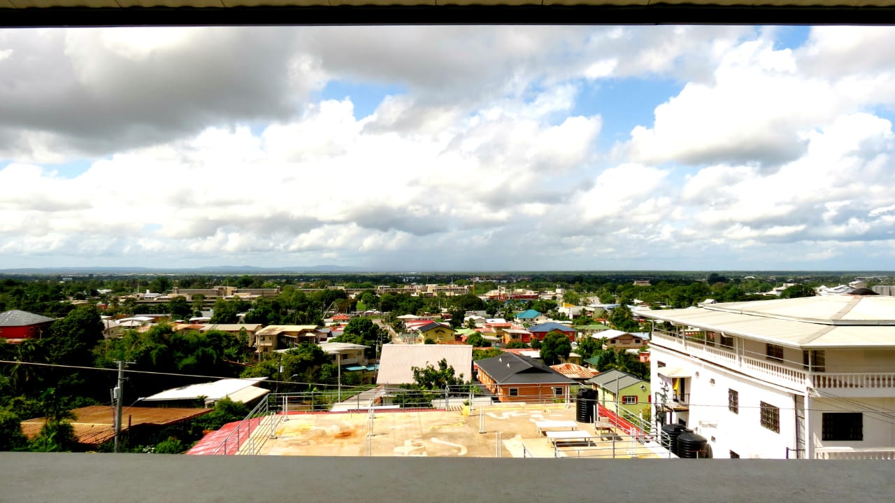 RENTED -CHAMPS FLEURS 2BR 1BAT..