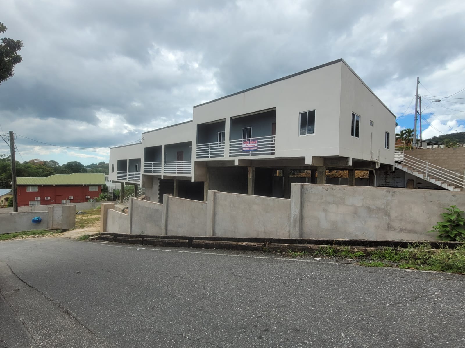 Investor’s Opportunity! Six ..