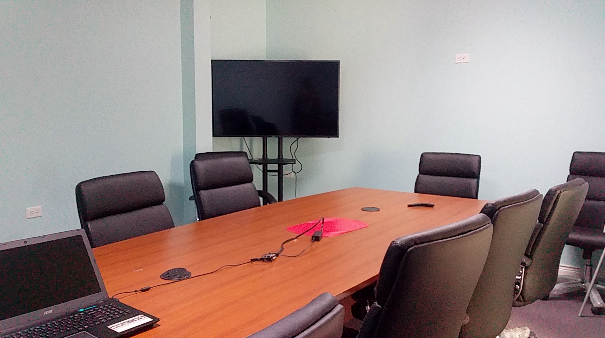 FOR RENT: Commercial Space