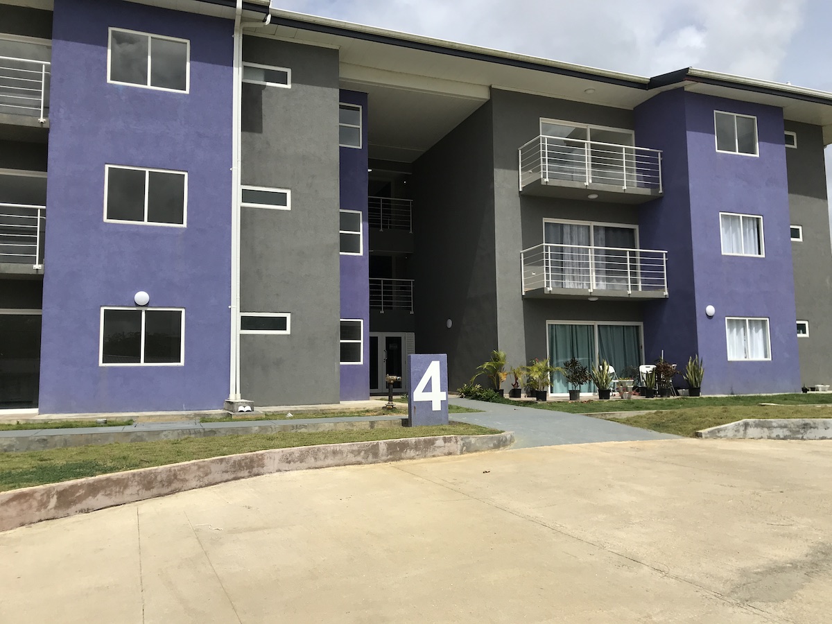 EAST LAKE - GROUND FLOOR APT -..