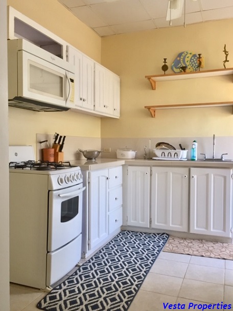 1 Bedroom Apartment - Woodbroo..