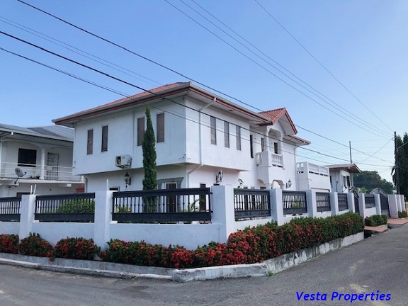 4 bedroom House - Tacarigua