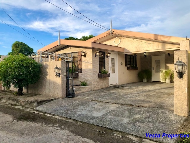 3 Bedroom Townhouse - Homeland..