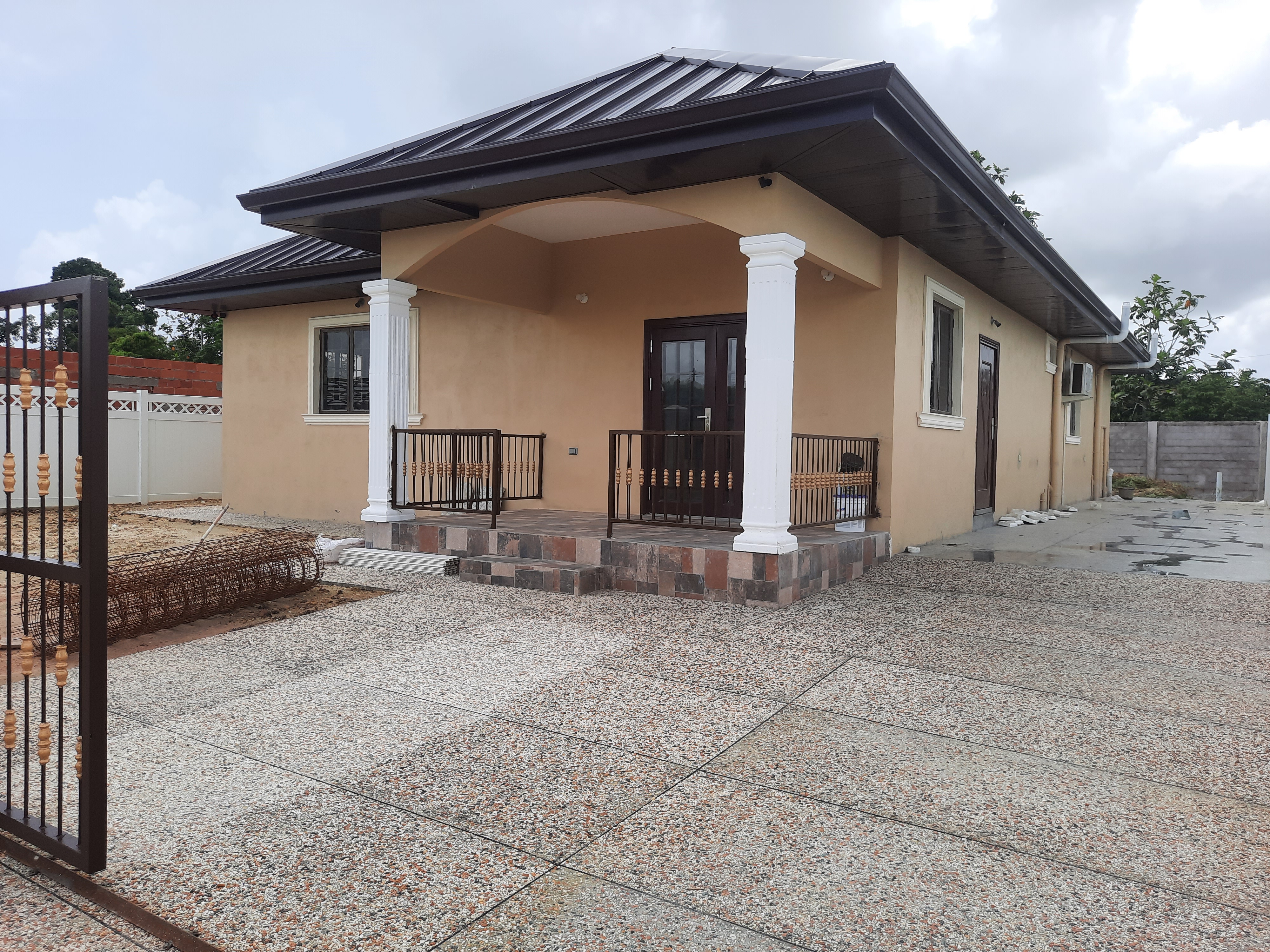 Carapichima – Brand New Smar..